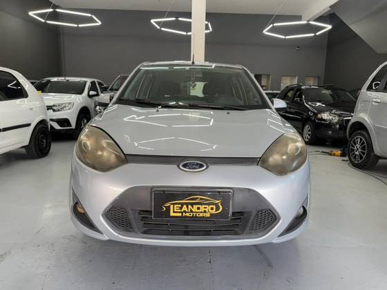 FORD FIESTA 1.0 ROCAM HATCH 8V FLEX 4P MANUAL